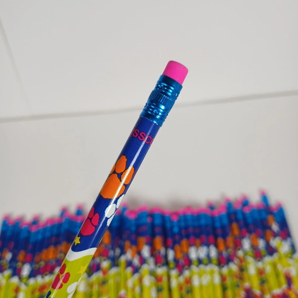 Fun Colorul Paw Print Pencils Set of 109 School Pencils Unsharpened JSSCO‎